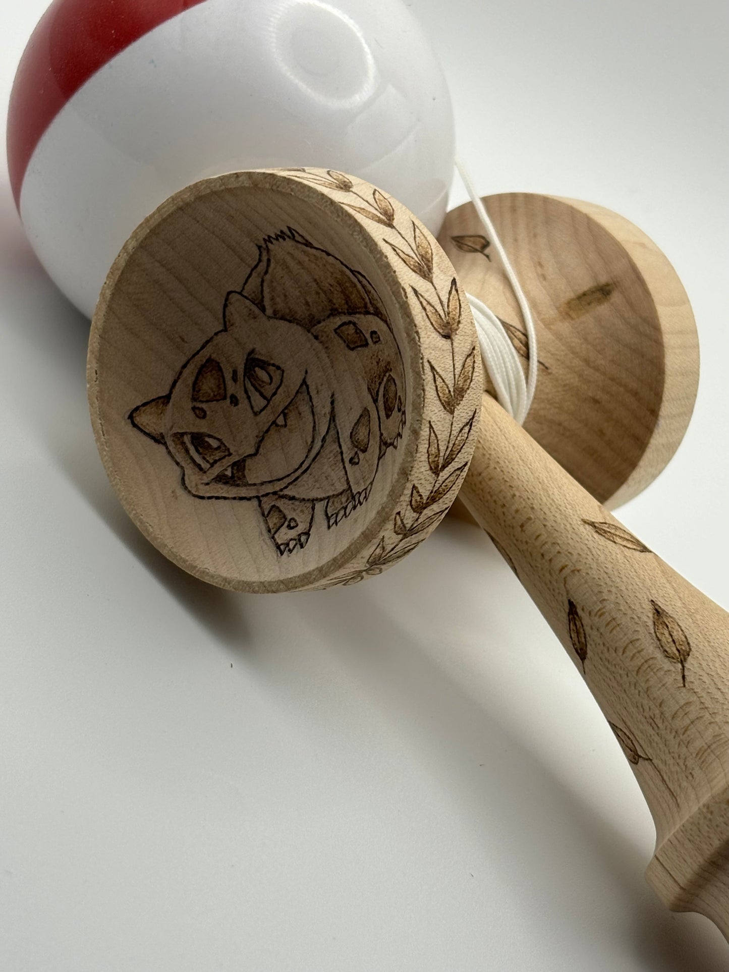 BULBASAUR WOODBURN MAPLE KENDAMA